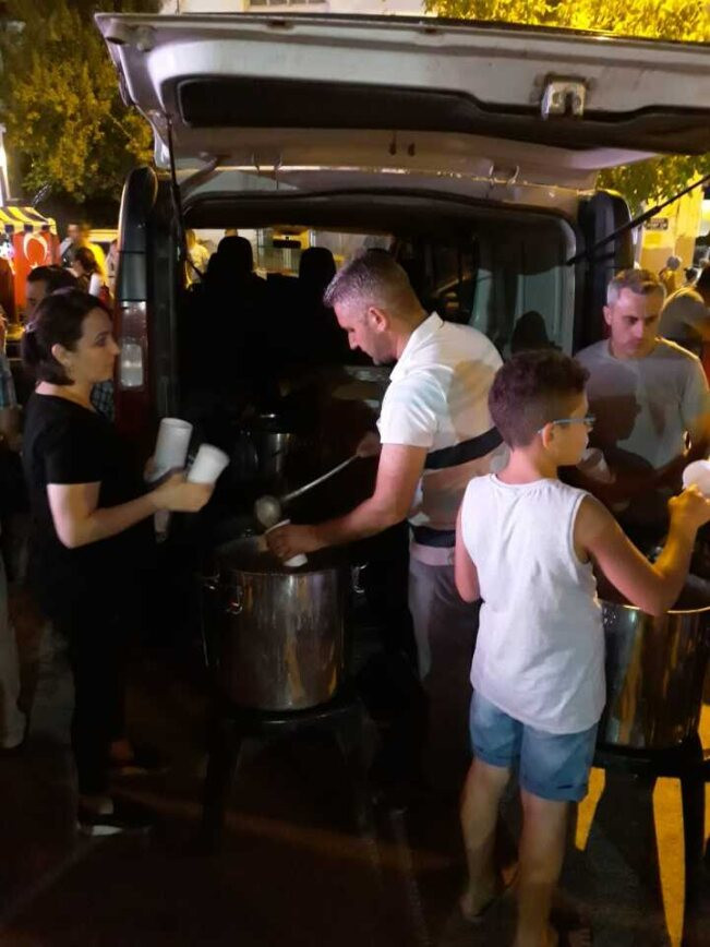 15 Temmuz'da çorba ve dondurma dağıttık